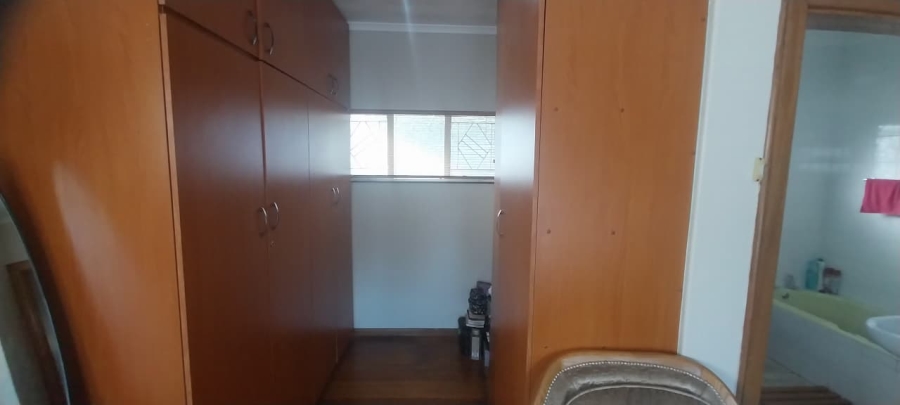 4 Bedroom Property for Sale in Amalinda North Eastern Cape